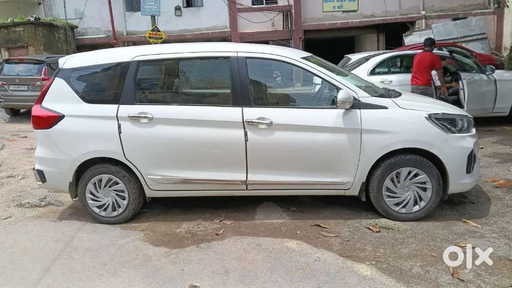 Toyota Rumion Petrol Manual 2024