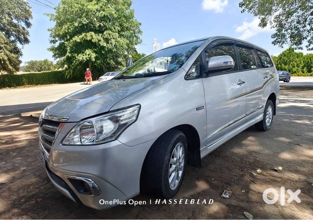 Toyota Innova 2.5 Z Diesel 7 Seater, 2014