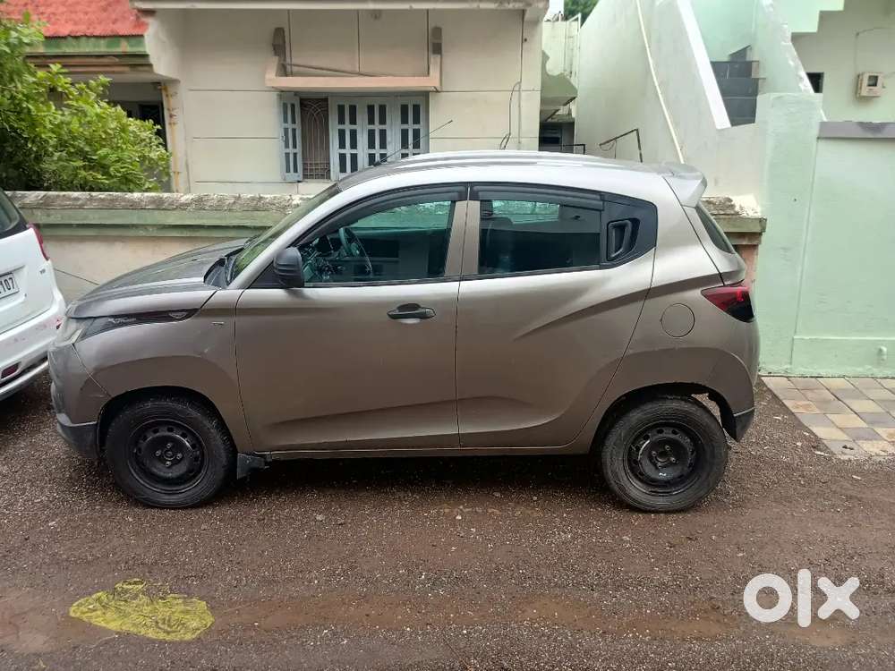 Mahindra Kuv 100 2016 Diesel Well Maintained