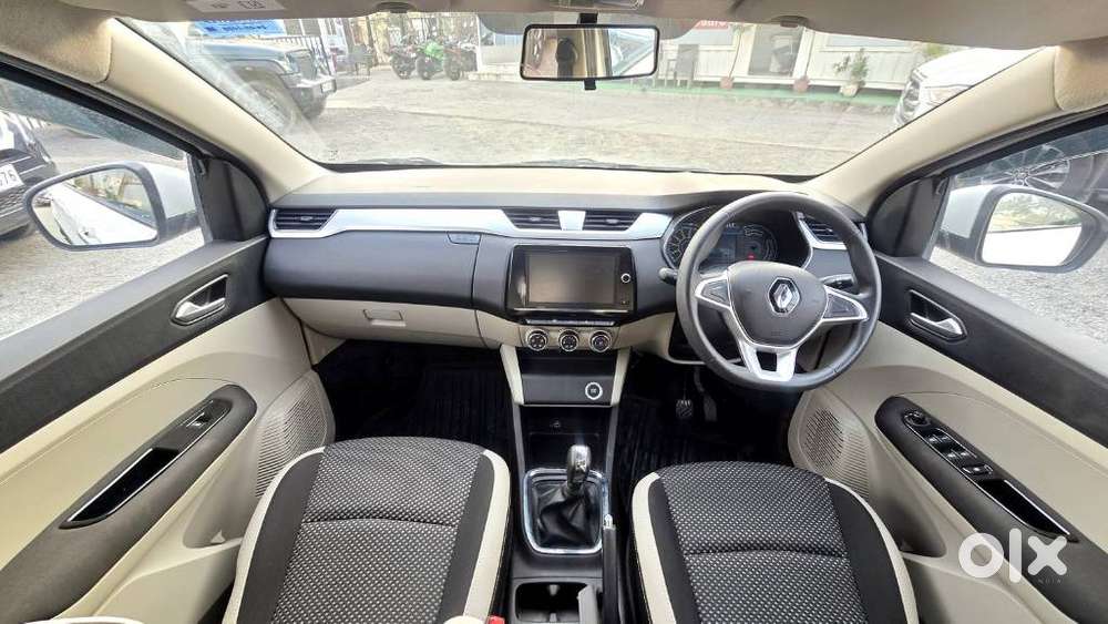 Renault Triber Rxz, 2020, Petrol