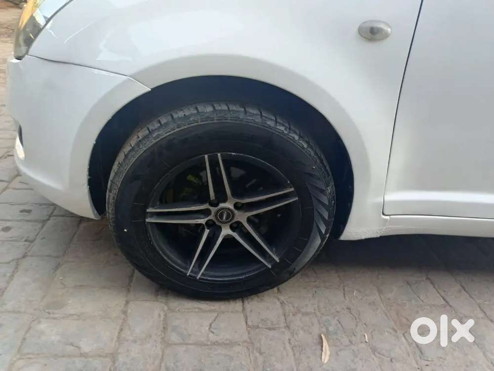 All Showroom Condition New Tyre.