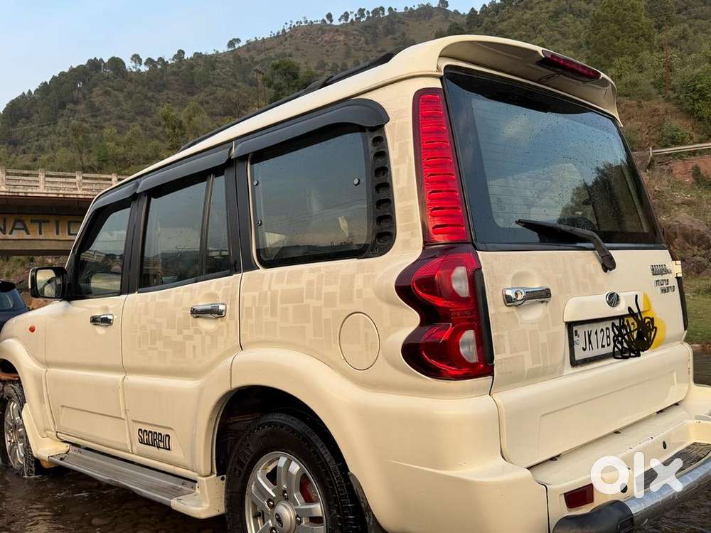 Mahindra Diesel Car 2013