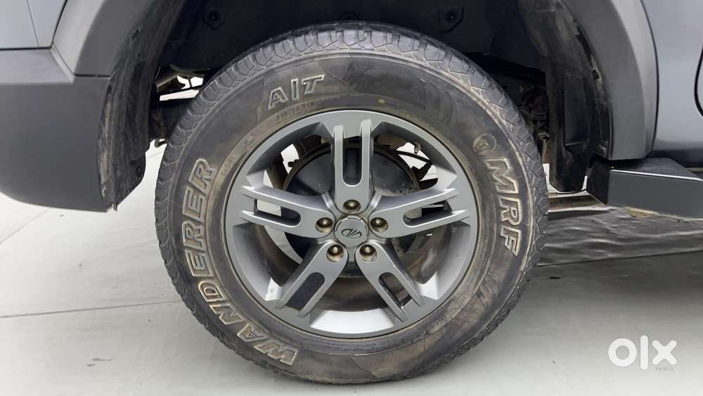 Mahindra Thar 2.0 Lx Hard Top Petrol At 4 Rwd, 2022, Petrol