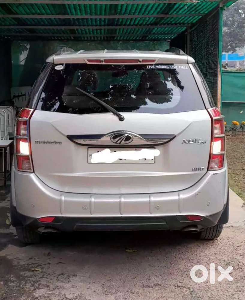 Mahindra Xuv500 2017 Diesel 97000 Km Driven