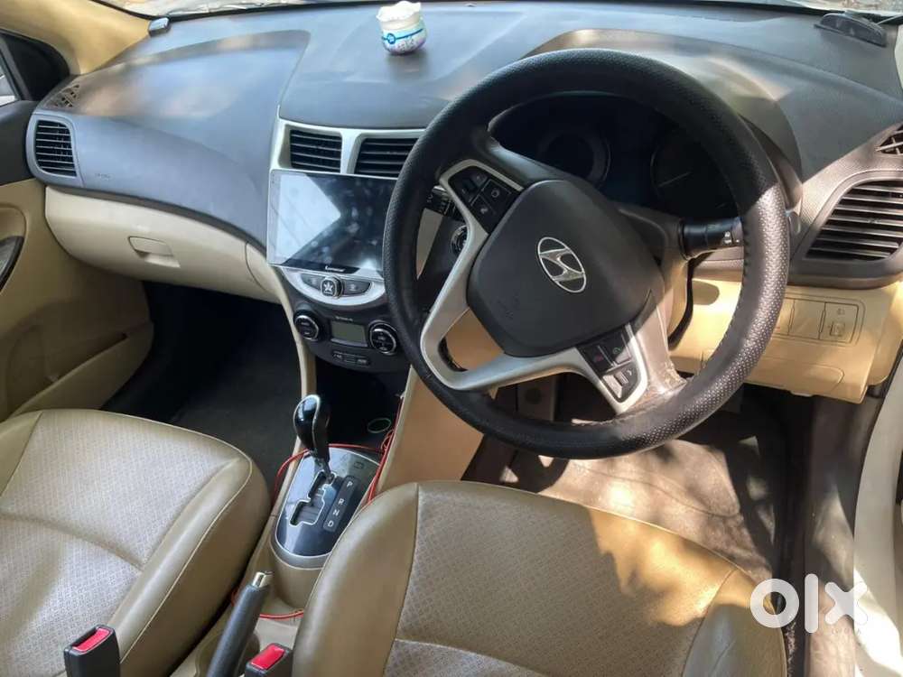 White Hyundai Verna For Sale  Good Condition