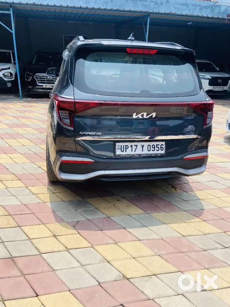 Kia Carens 2023 Petrol 51000 Km Driven And Cng Fitted Approved By Rto