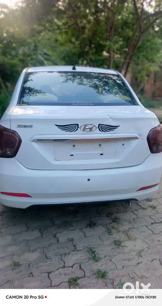 Hyundai Xcent 2016