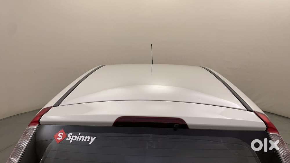 Ford Figo 2010-2012 Petrol Titanium, 2011, Petrol