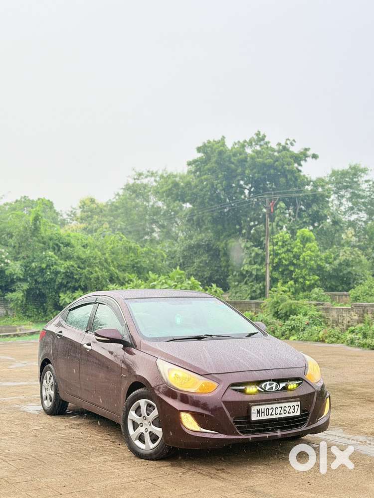 Hyundai Verna 1.6 Ex Vtvt, 2013, Petrol