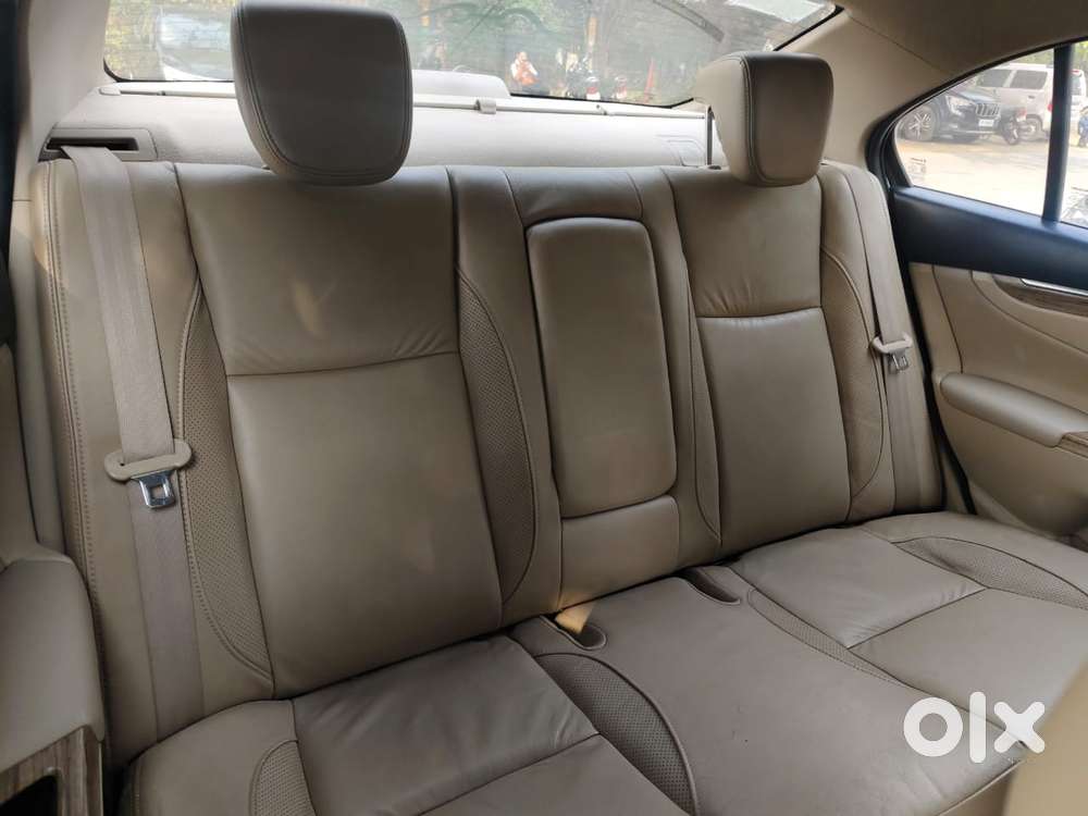 Maruti Suzuki Ciaz Smart Hybrid Alpha , 2019, Petrol