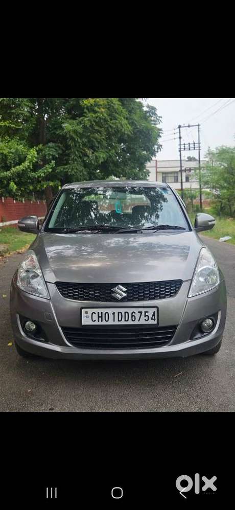 Maruti Suzuki Swift Vxi Bsiv, 2013, Petrol