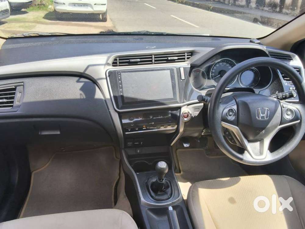 Honda City I-vtec V, 2017, Petrol