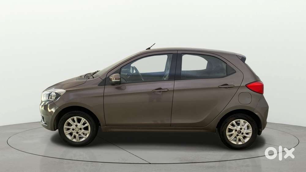 Tata Tiago 1.2 Revotron Xz, 2016, Petrol