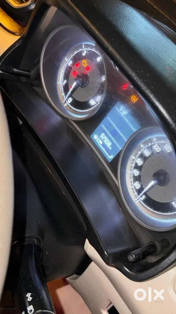 Maruti Suzuki Dzire 2017 Diesel 90000 Km Driven