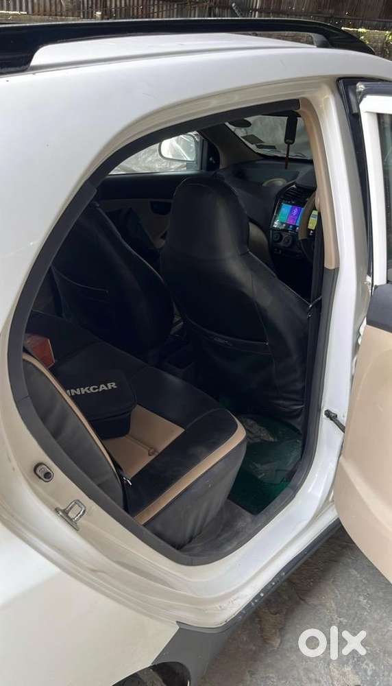 Hyundai Eon Era+ Next To Showroom Condition