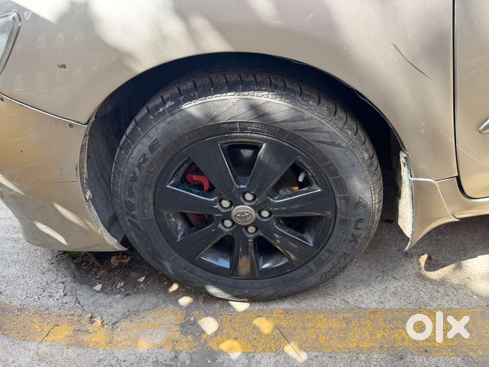 Toyota Corolla Altis 1.8g, 2009 — Petrol Manual