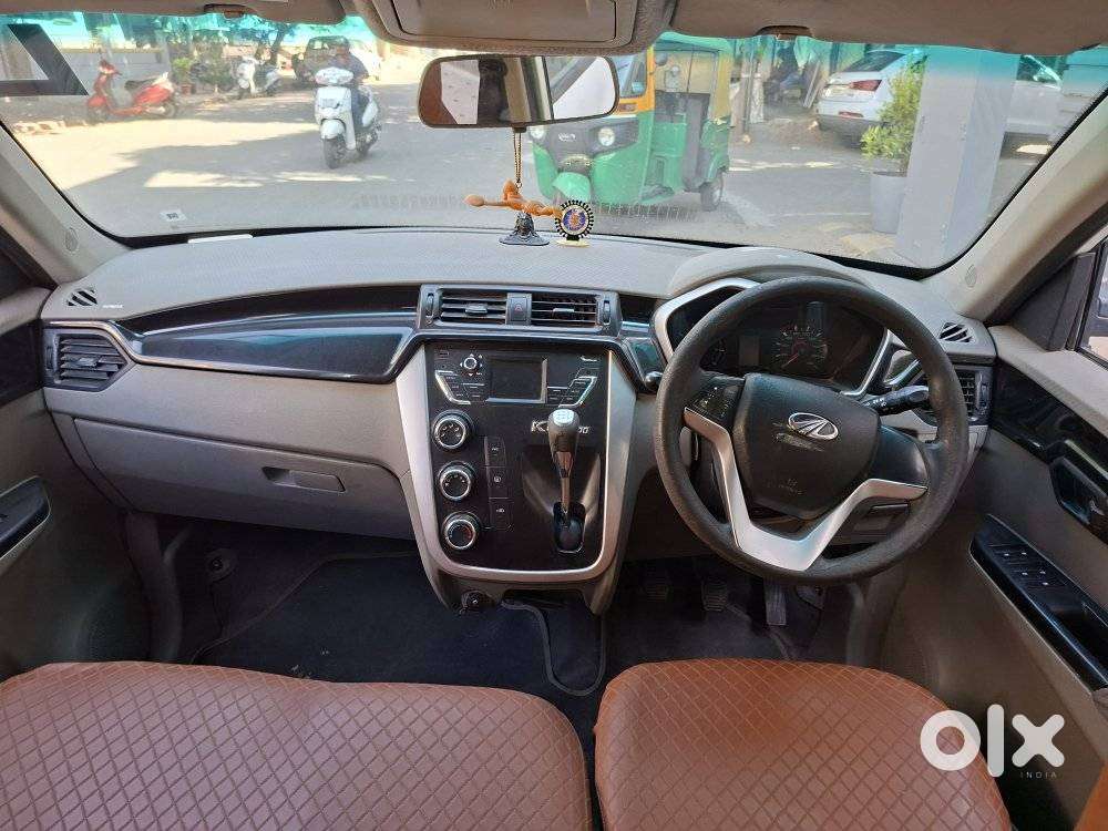 Mahindra Kuv 100 Mahindra-kuv-100-d75-k8, 2017, Diesel