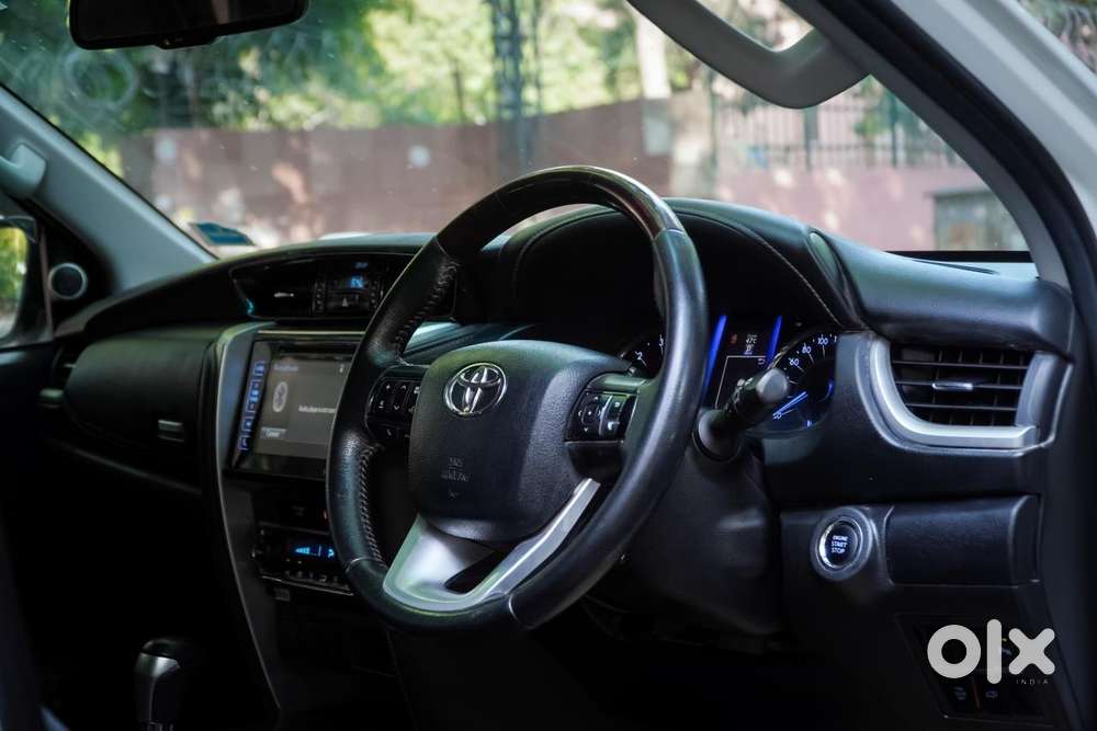 Toyota Fortuner 4x2 At 2.8 Diesel, 2019, Diesel
