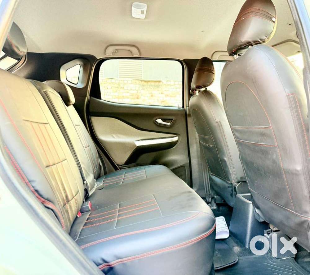 Nissan Magnite 1.0 Xv Premium Turbo Cvt, 2022, Petrol