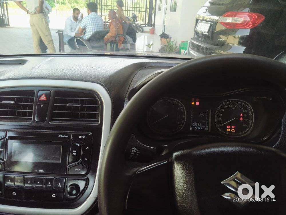 Maruti Suzuki Brezza 1.5 Lxi Smart Hybrid, 2022, Petrol