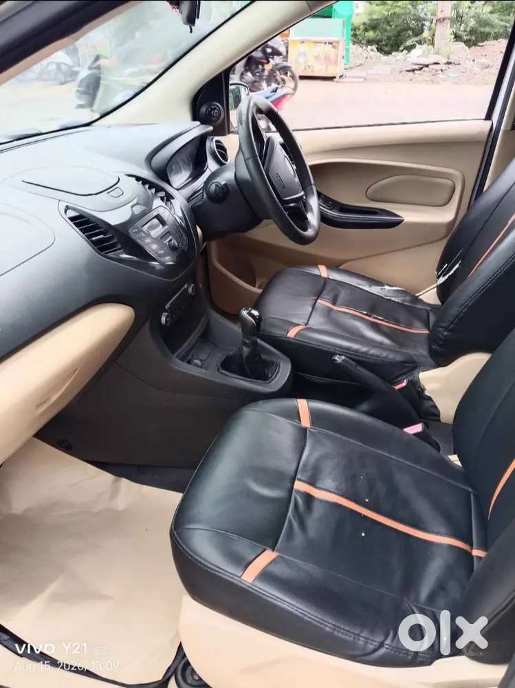 Ford Aspire Titanium Blu 2015