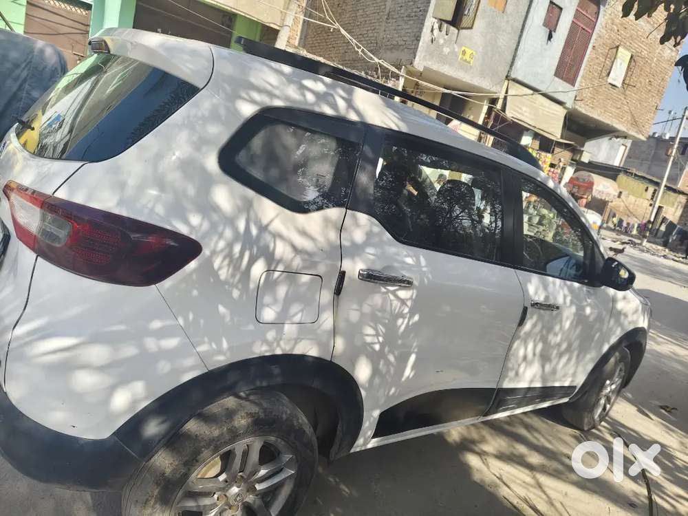 Renault Triber Rxz 2023