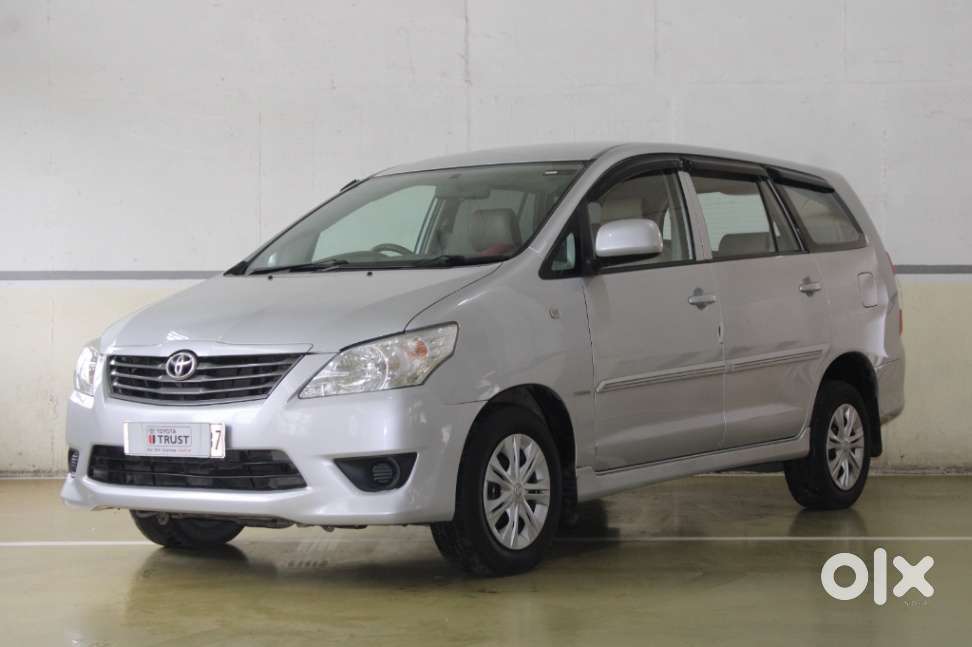 Toyota Innova 2.5 G (diesel) 8 Seater, 2013, Diesel
