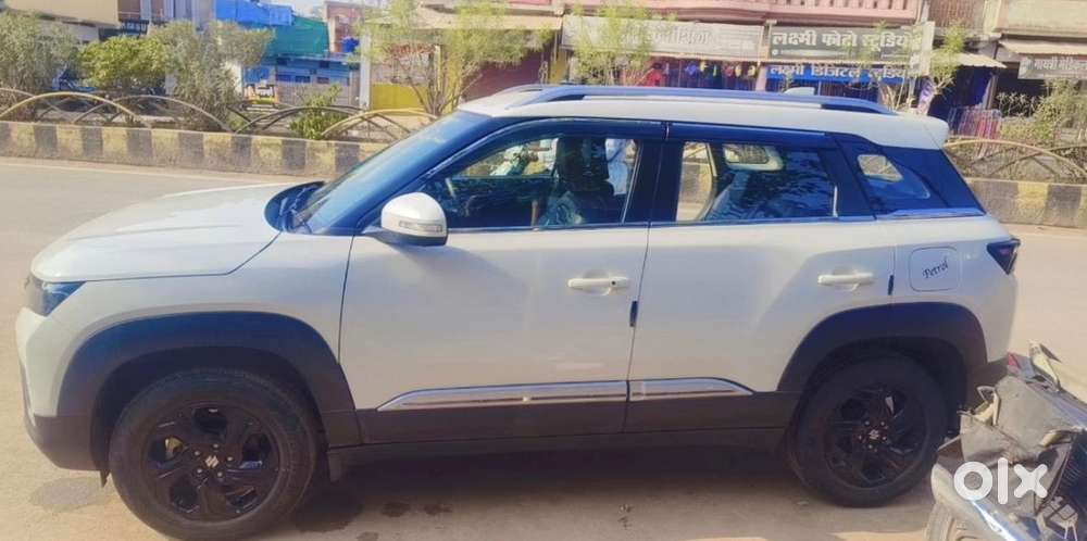 Maruti Suzuki Brezza 2023 Hybrid Petrol