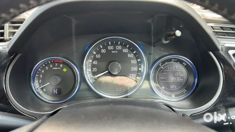 Honda City Zx 2015 Petrol Well Maintained
