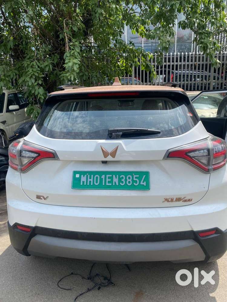 Mahindra Xuv400 2024