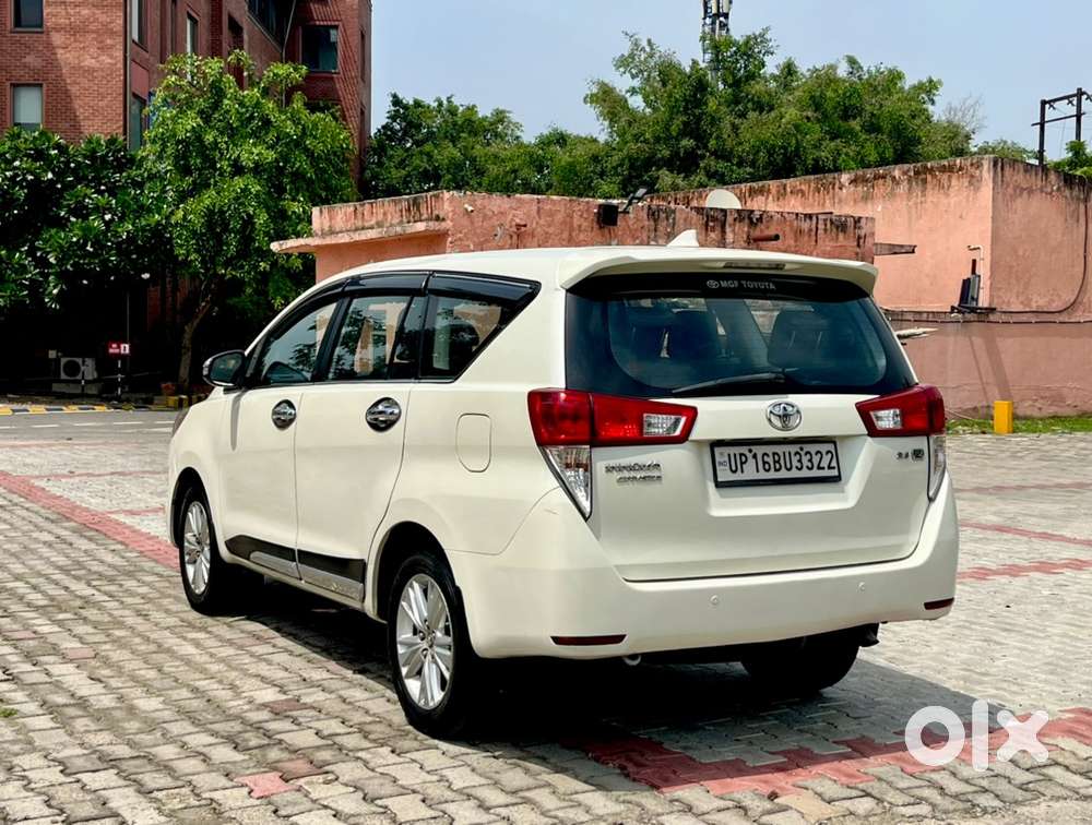 Toyota Innova Crysta Zx 7 Str Diesel (2018)