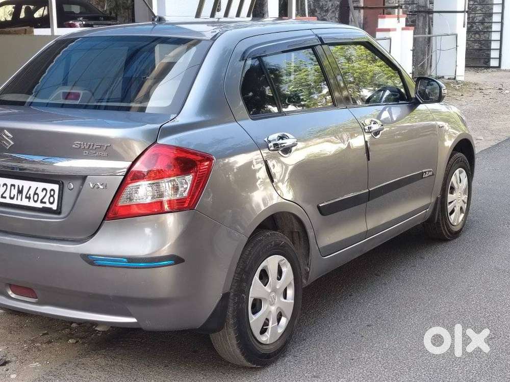 Maruti Suzuki Swift Dzire 1.2 Vxi Bsiv, 2013, Petrol