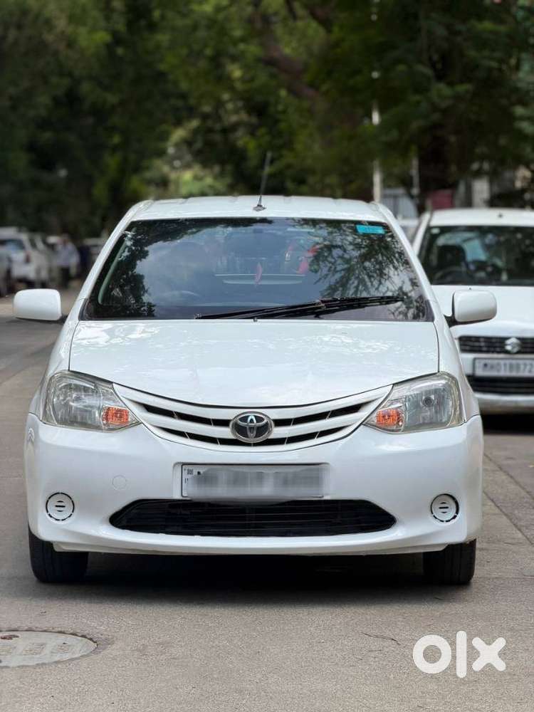Toyota Etios Liva G, 2013, Petrol
