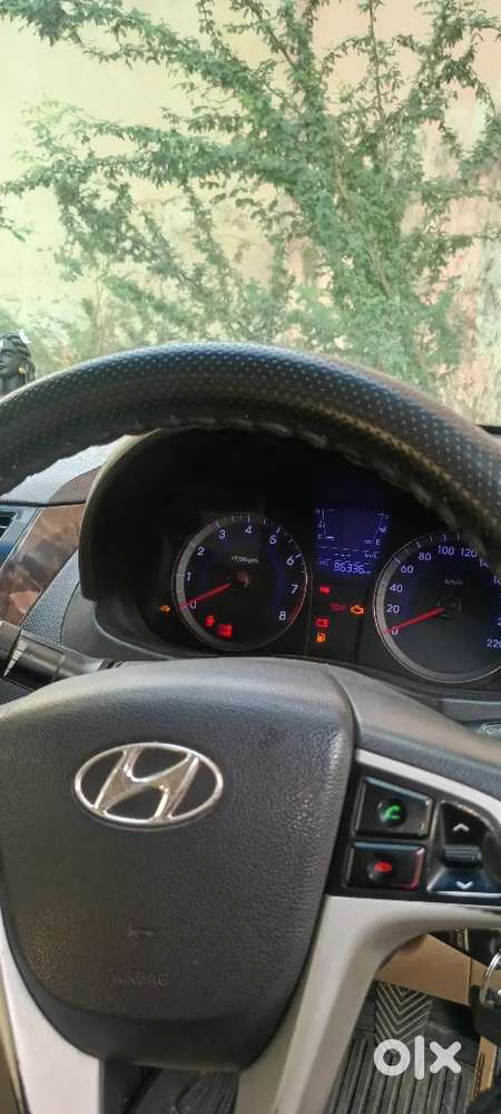 Hyundai Verna 2012 Petrol Well Maintained
