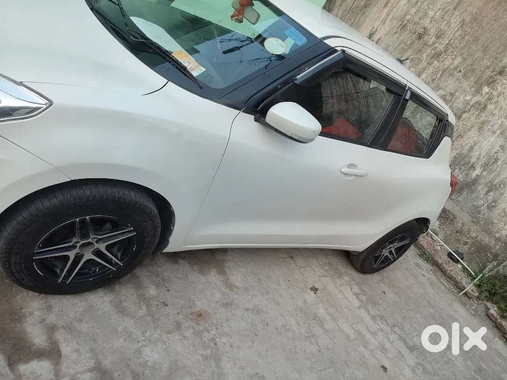 Maruti Suzuki Swift 2020 Petrol 45000 Km Driven