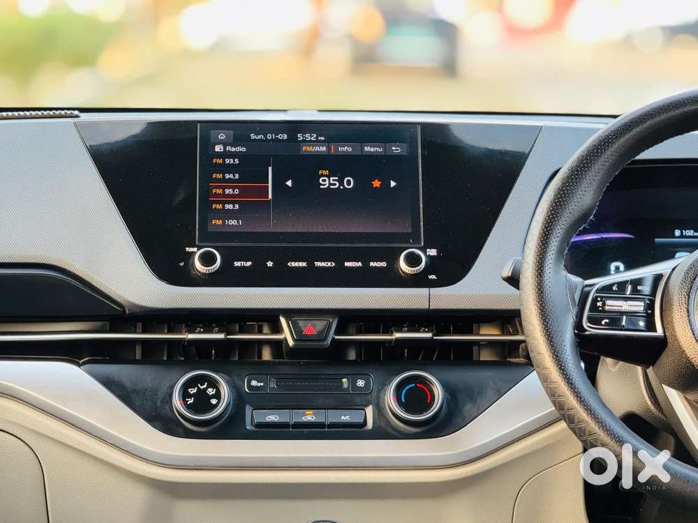 Kia Carens 1.5 Premium 7 Str, 2025, Petrol