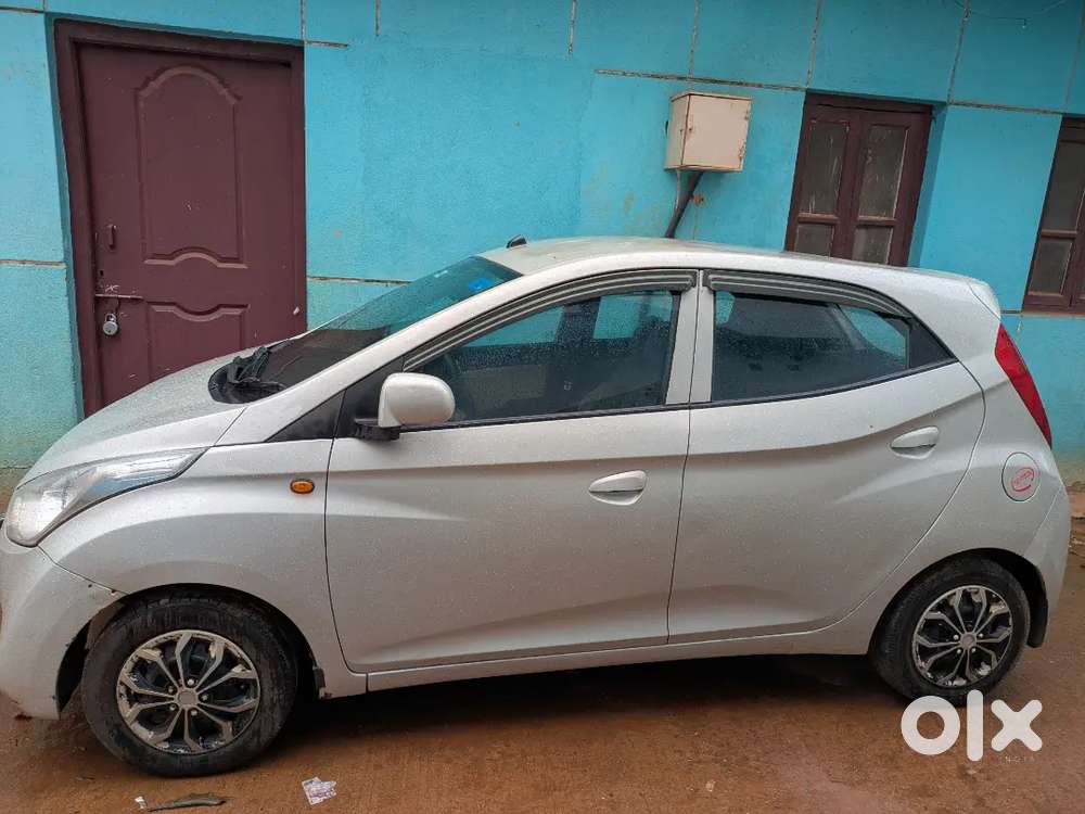 Hyundai Eon Magna + 2012