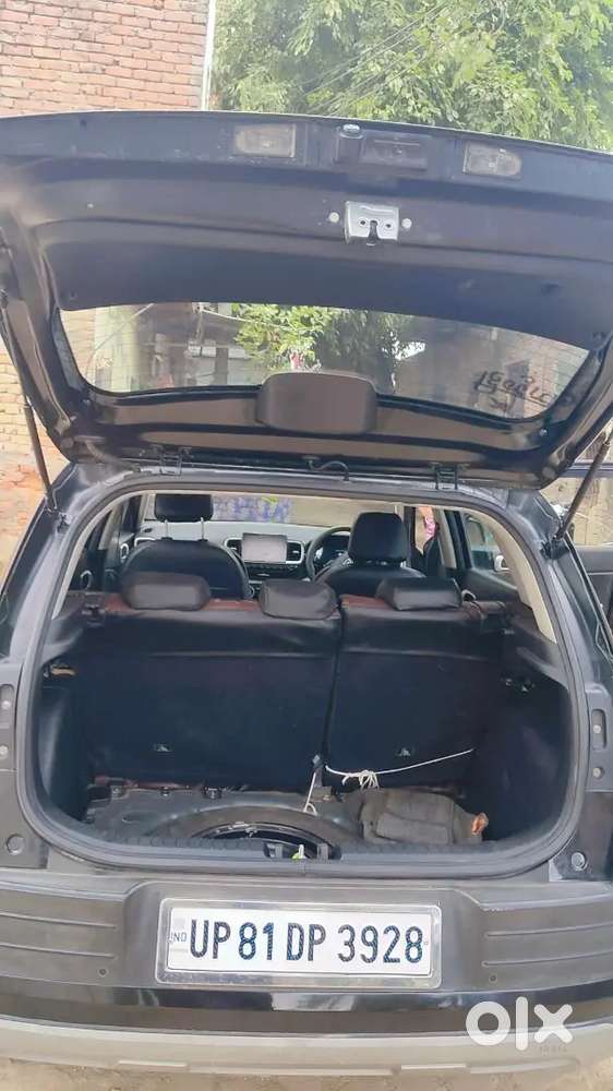 Hyundai Venue S 2025 Sunroof
