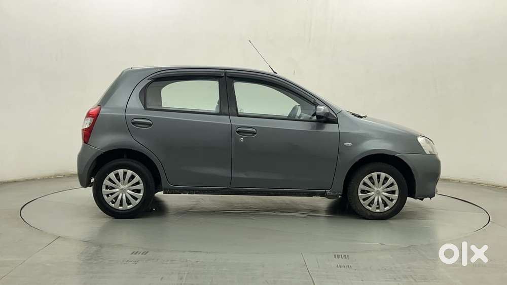 Toyota Etios Liva 1.2 G, 2013, Petrol