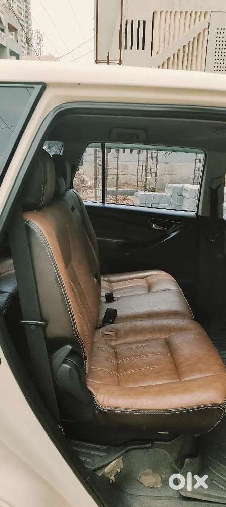 Toyota Innova Crysta 2018