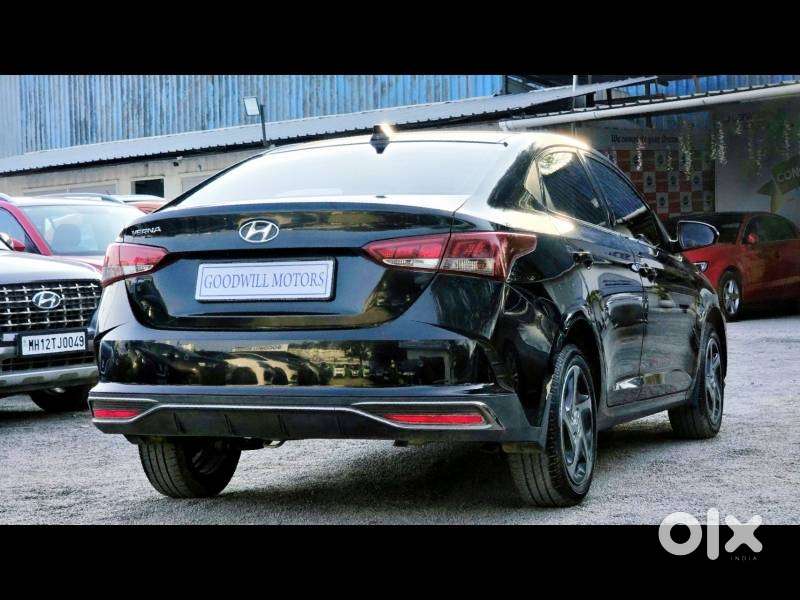 Hyundai Verna, 2023, Petrol