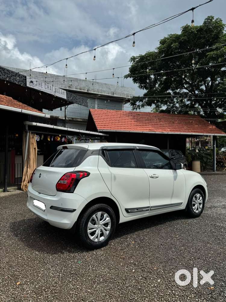 Swift 1.2 Vxi 2021 Km Driven