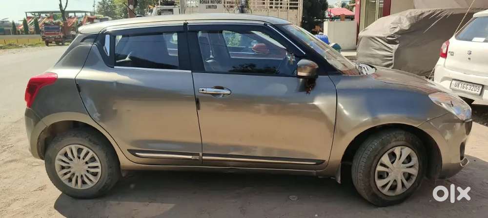Maruti Suzuki Swift 2020 Vxi Cng