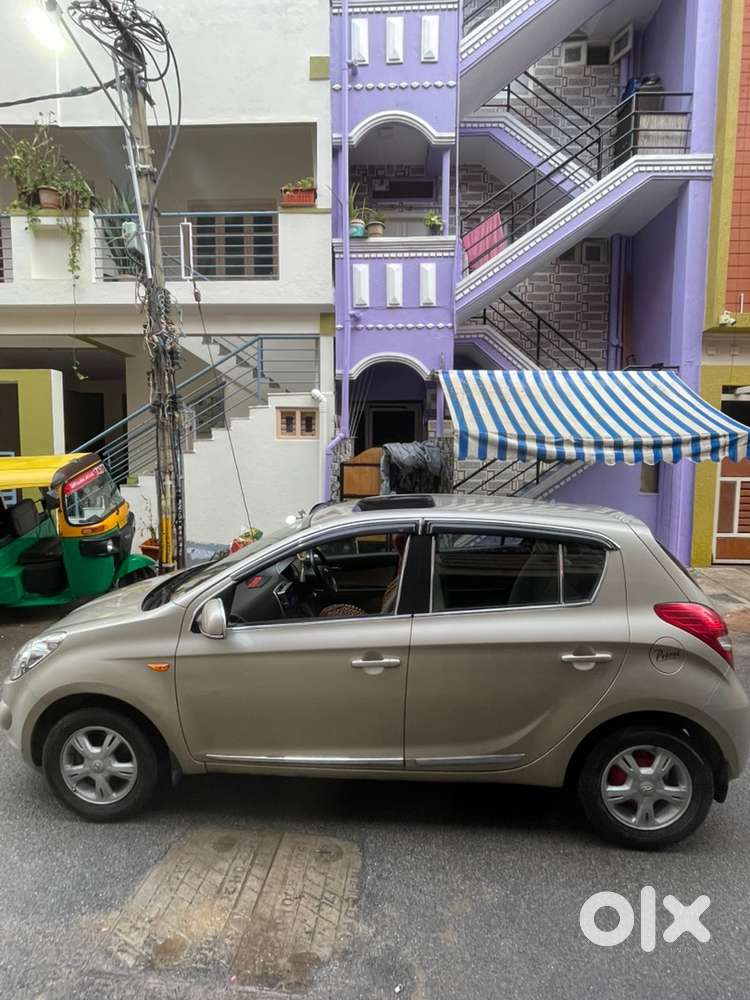 Hyundai I20 With Sunroof In Perfectly,51k Driven