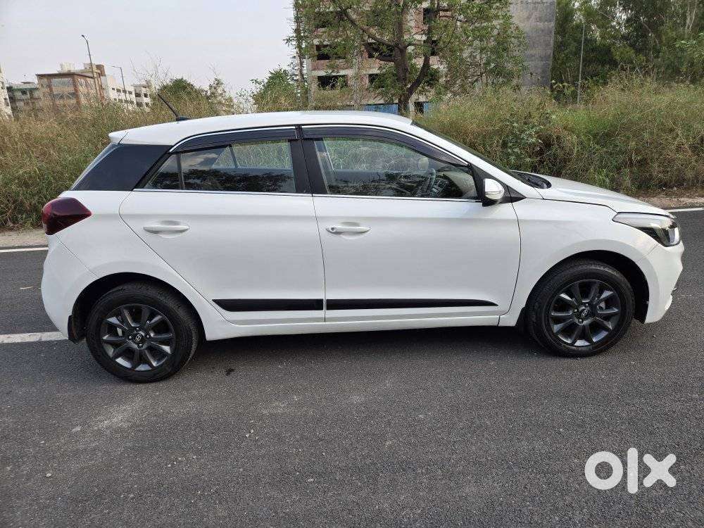 Hyundai Elite I20 Sportz (o) 1.2, 2020, Petrol