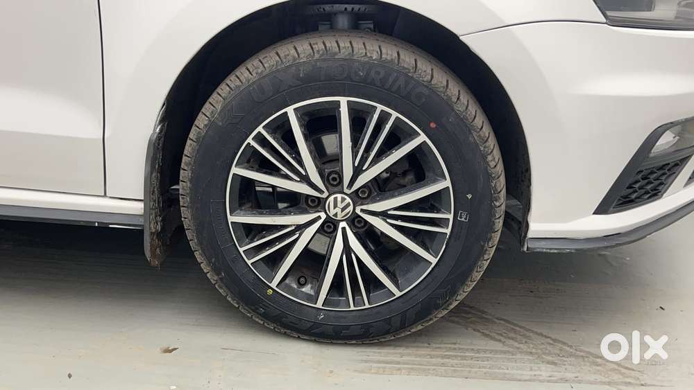 Volkswagen Vento Petrol Highline At, 2021, Petrol