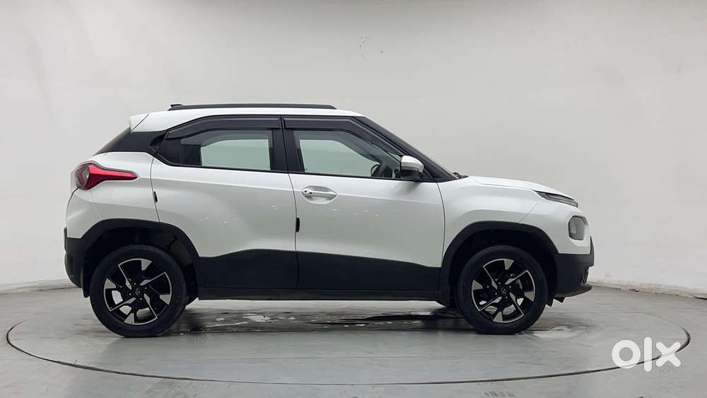 Tata Punch Accomplished Dazzle Sunroof Cng, 2024, Cng & Hybrids