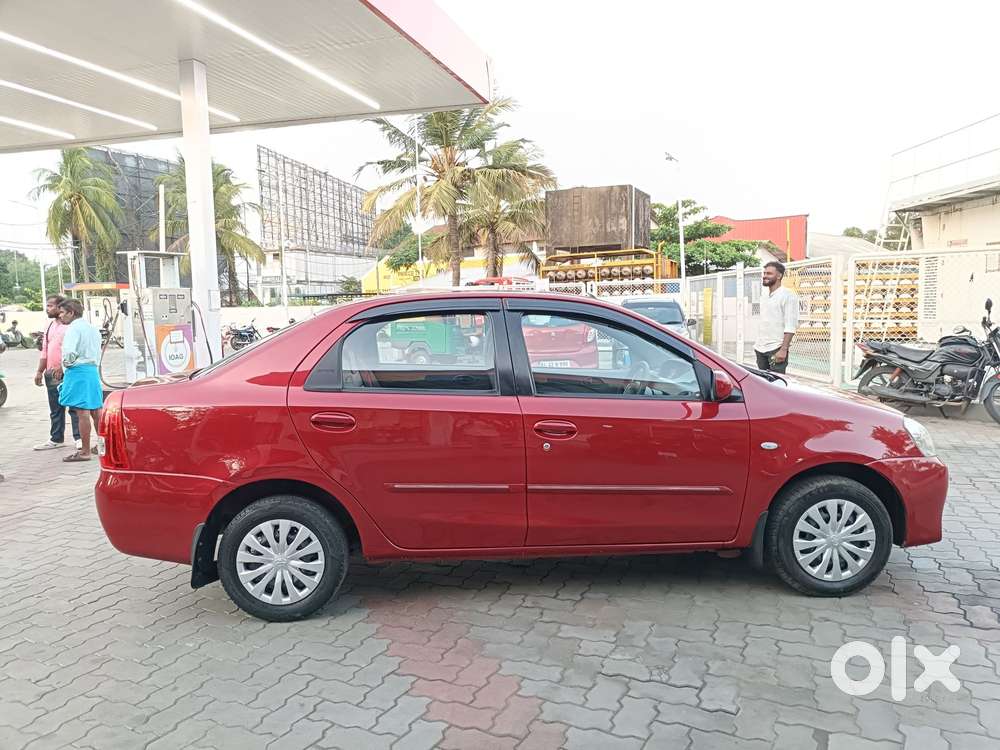 Toyota Etios 2010-2012 G, 2011, Petrol