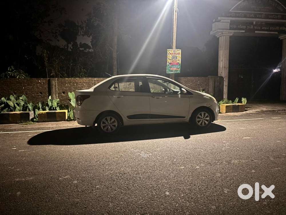 Hyundai Xcent 2015 Petrol Well Maintained