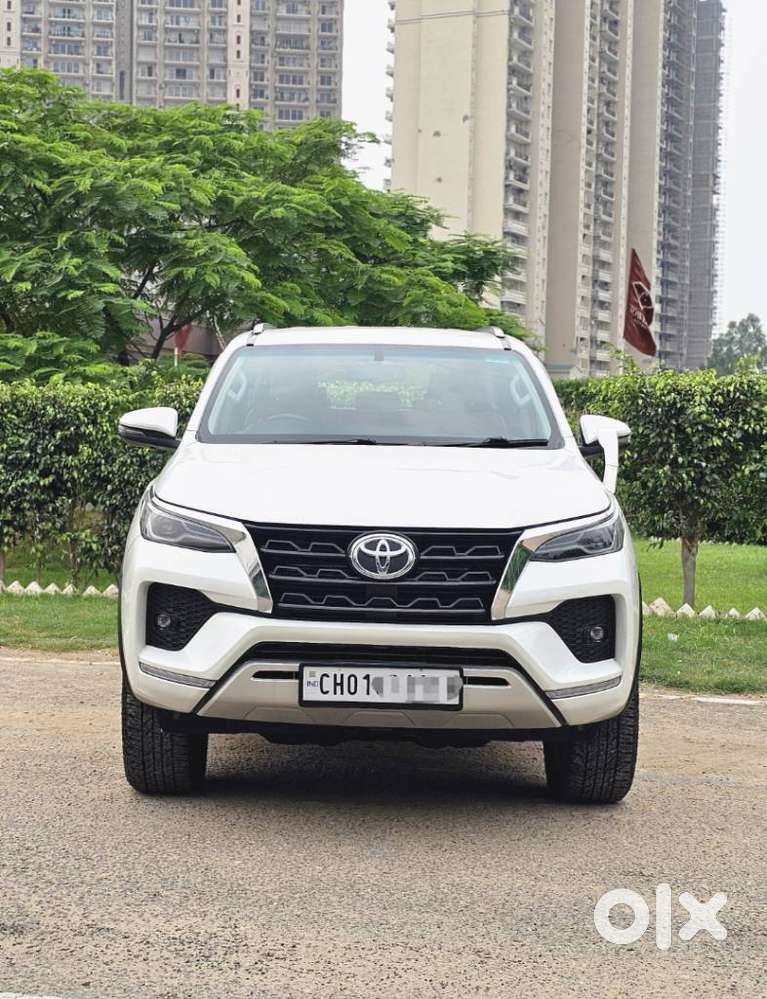 Toyota Fortuner 4x2 At 2.8 Diesel, 2023, Diesel